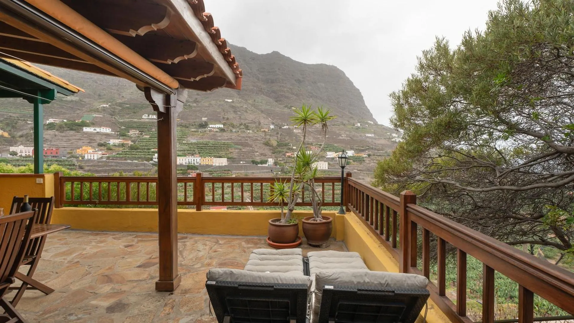Holiday home Casa Afortunada Hermigua Spain